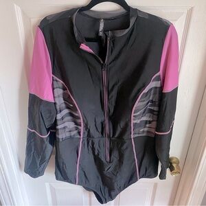 Torrid Swim Rash Guard Long Sleeve Pink Black & Gray Camo Zip Up Swimsuit 3 3X